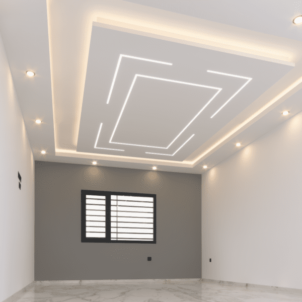 Faux plafond minimaliste avec éclairage doux et diffus dans un intérieur moderne
